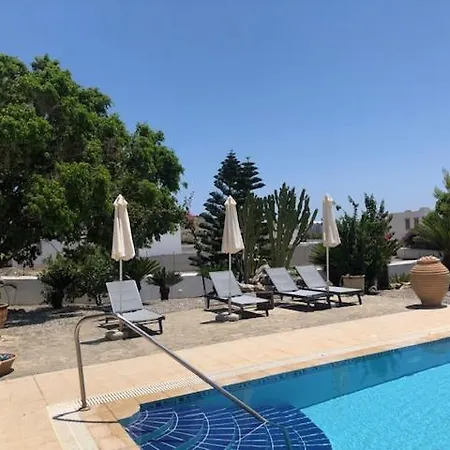 Luxury Ioannis Villa