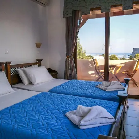 Luxury Ioannis *