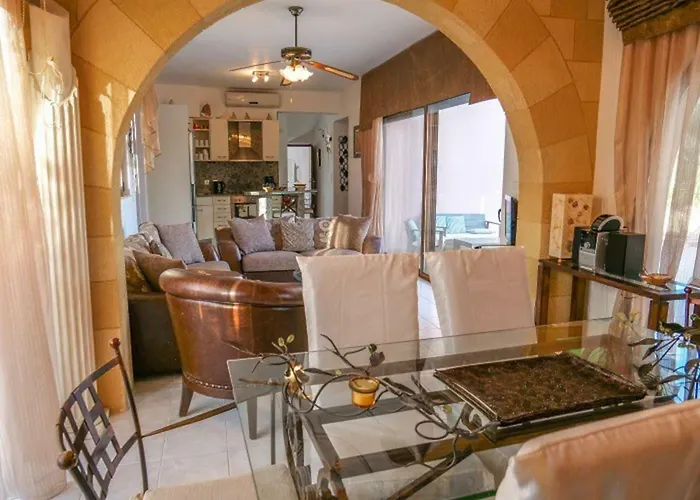 Luxury Ioannis Villa